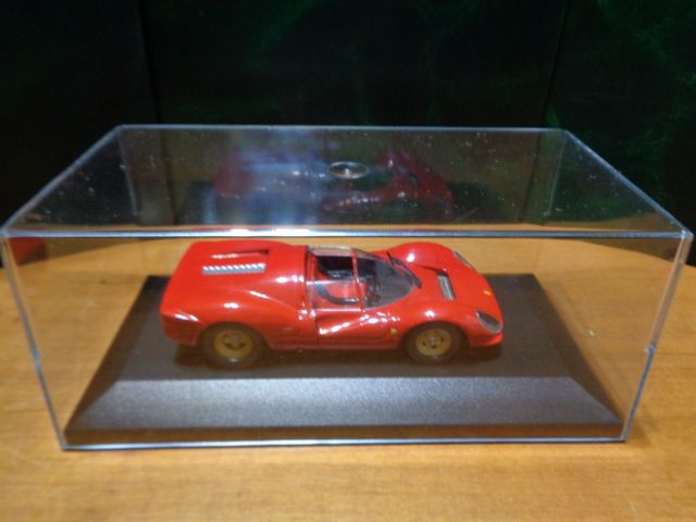 Ferrari 330 P4 1/43