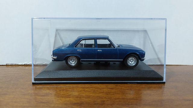 Peugeot 504 (1969) - Coche a escala 1/43