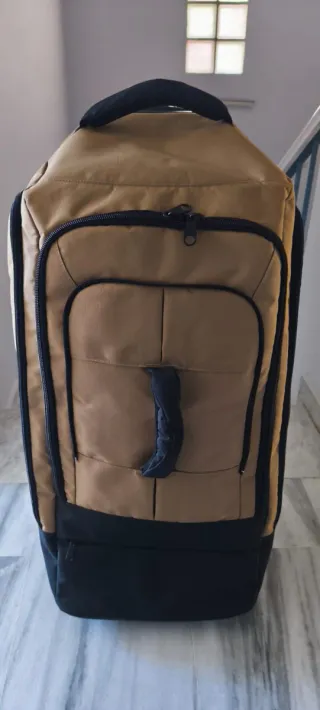 Mochila militar grande beige y negra sin estrenar