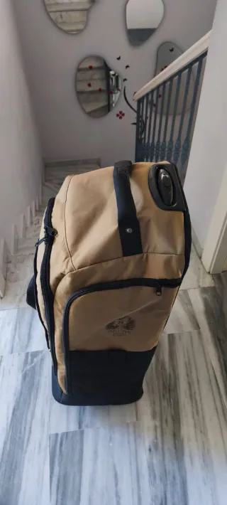 Mochila militar grande beige y negra sin estrenar