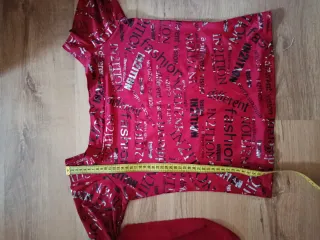 Camiseta manga larga roja y plateada