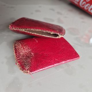 Rosario antiguo con estuche de piel