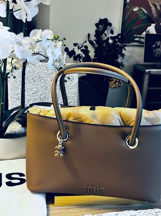 Bolso Tous mano u hombro color topo a estrenar