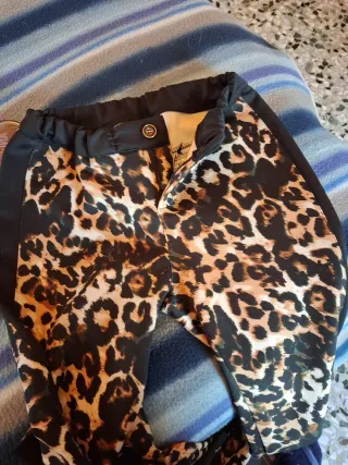 Pantaloni fantasia leopardata