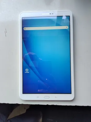 Tablet Samsung SM-T580 Blanca