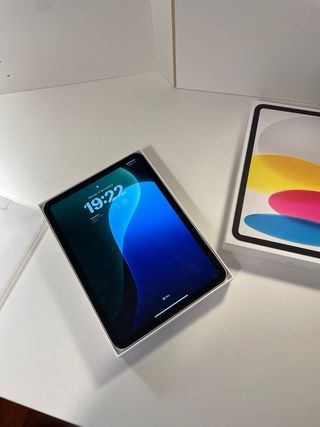 iPad 10ª Gen Plata con Seguro