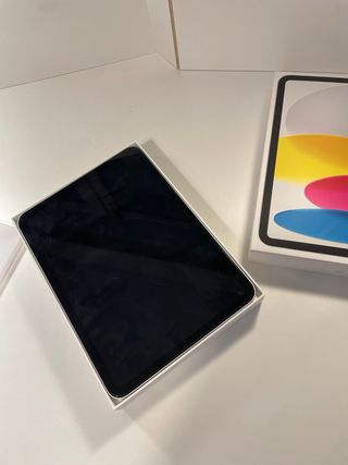 iPad 10ª Gen Plata con Seguro