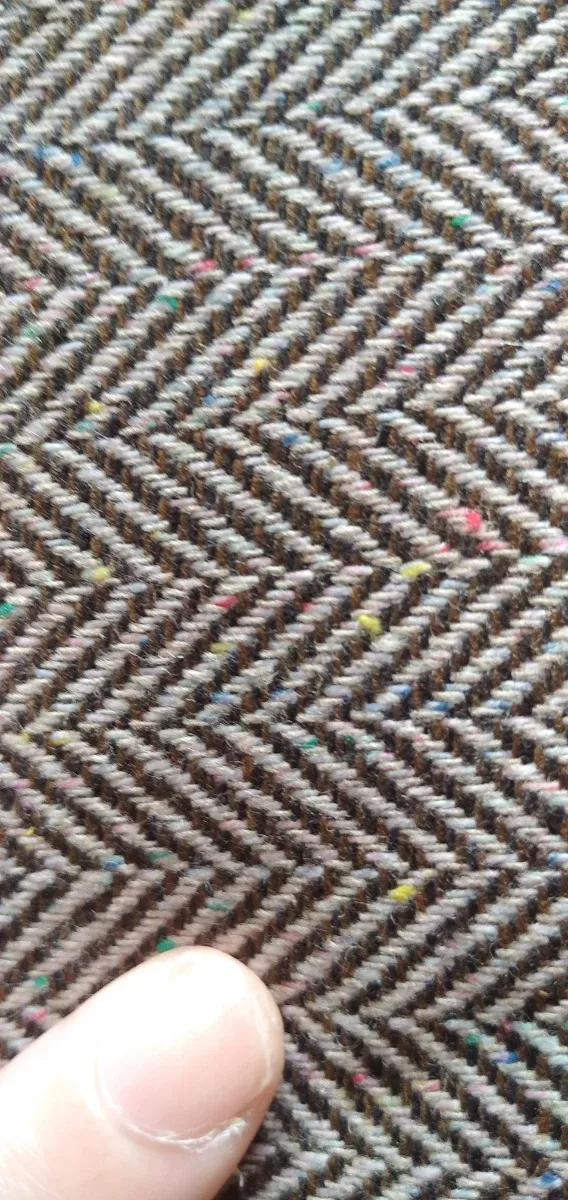 Tela de espiga para confeccion con toques de color