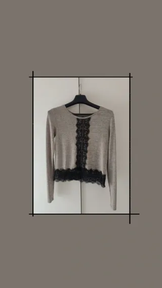 Blusa con encaje