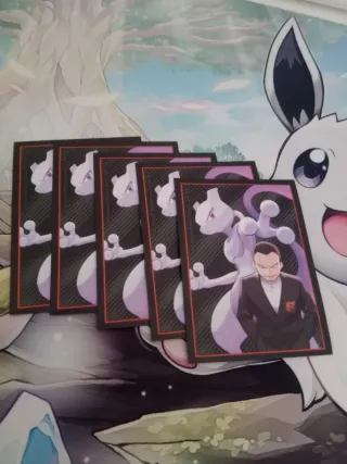 5 Capas Protetoras Pokémon Mewtwo