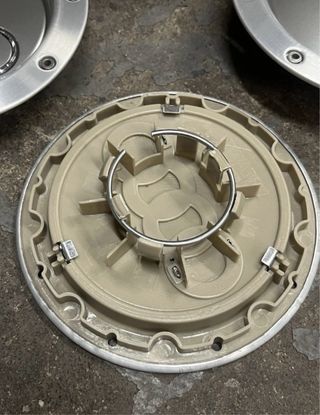 Tapabujes Audi 146mm modelo RS4 nuevos