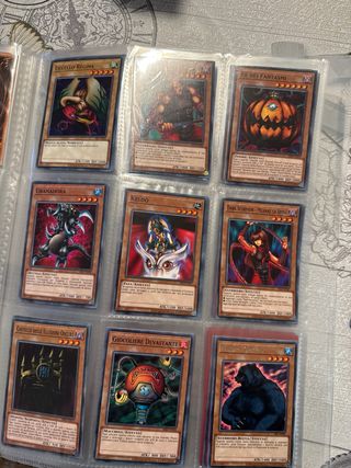 Lotto carte Yu-Gi-Oh!