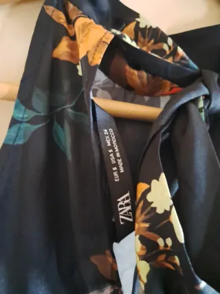 Mono largo estampado floral negro talla S