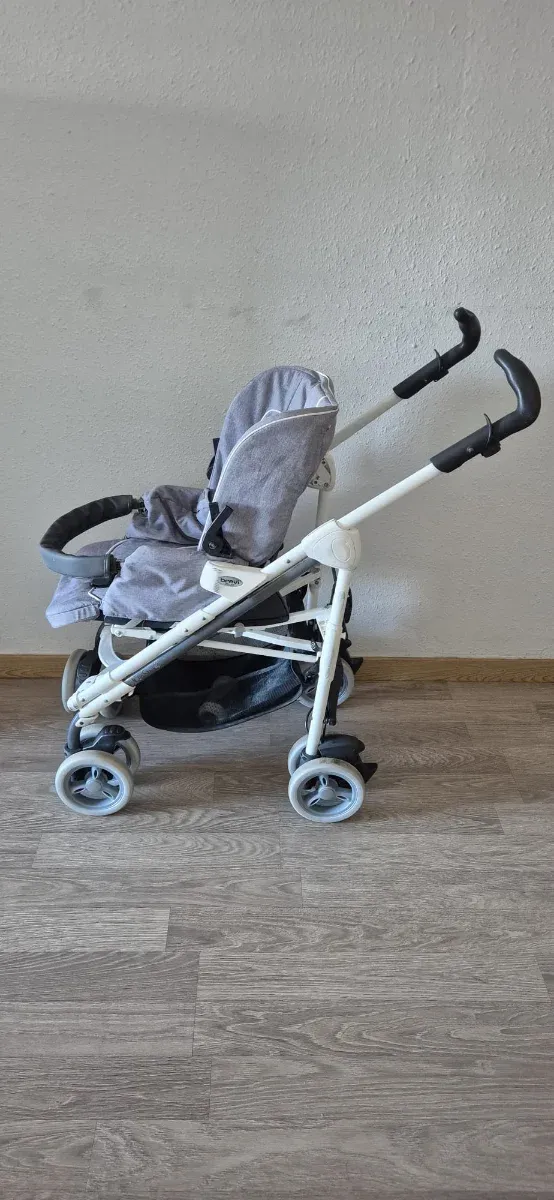 Carrito de paseo Brevi gris