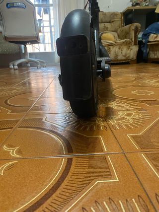 Patinete Xiaomi con cargador