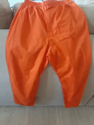 Pantalón naranja de trabajo