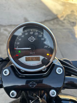 Harley Davidson Street 750 Negra