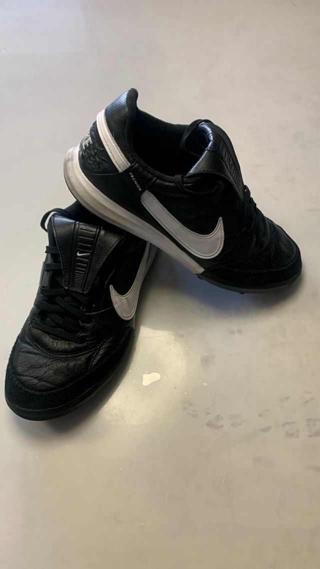 Botas Fútbol Nike Premier Turf Piel Negra