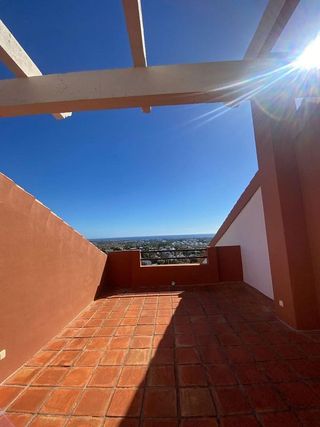 Casa pareada en alquiler en Benahavís