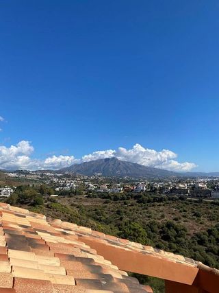 Casa pareada en alquiler en Benahavís