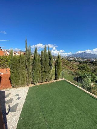 Casa pareada en alquiler en Benahavís