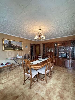 Edificio en venta en Verín