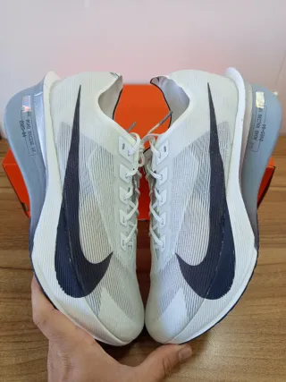 Nike ZoomX Vaporfly Next% 4 42 44