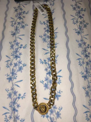 Conjunto de joyas Guess, para hombre.