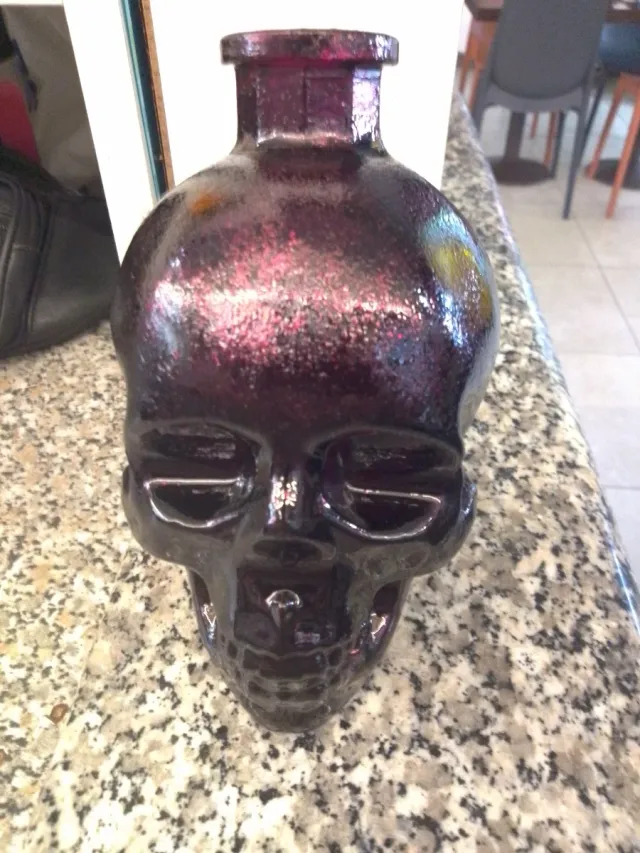 Luci LED a forma di teschio con telecomando