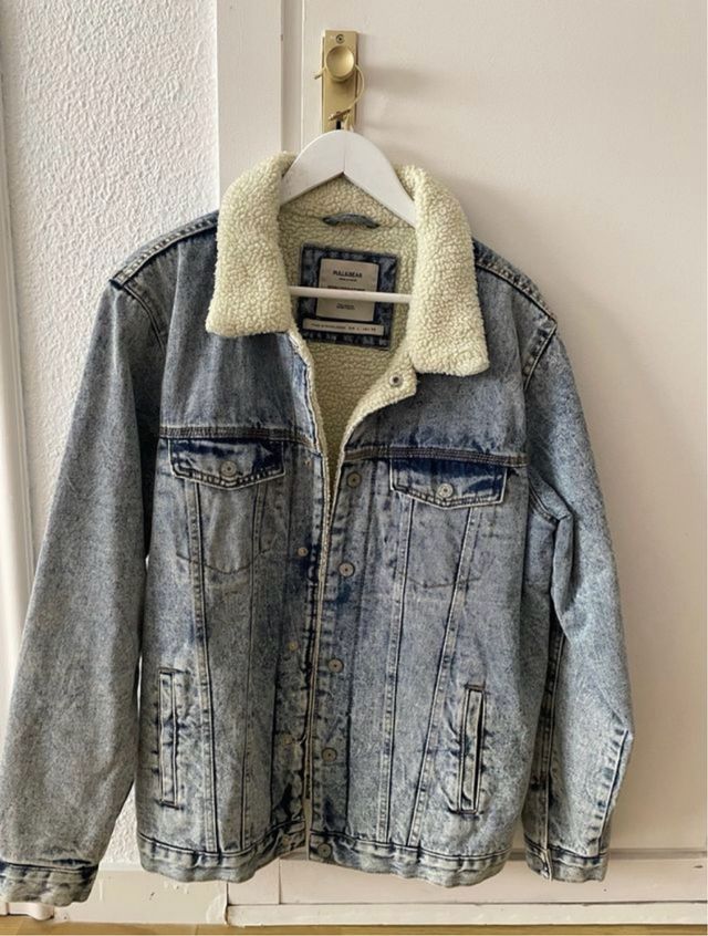 Cazadora tejana Pull&Bear forrada Talla M
