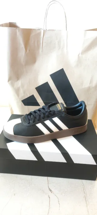 Adidas VL Court 2.0 negras y blancas