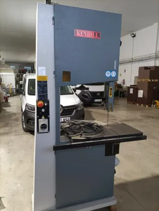 Serradora de cinta KENBILL