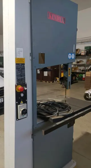 Serradora de cinta KENBILL