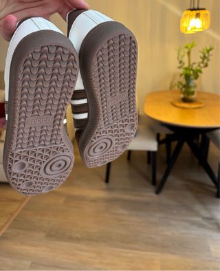 Adidas Samba Blancas y Marrones