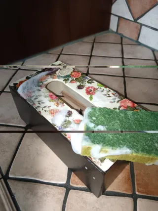 Porta fazzolettini lavabile in Legno Artigianale .