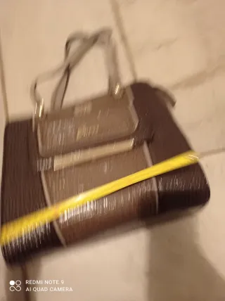 Borsa Guess nuova marrone e grigia