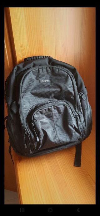 Mochila Targus Negra