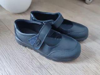Zapatos colegiales niña talla 33