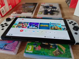 Nintendo Switch OLED