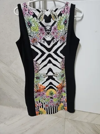 Vestido estampado floral y cebra