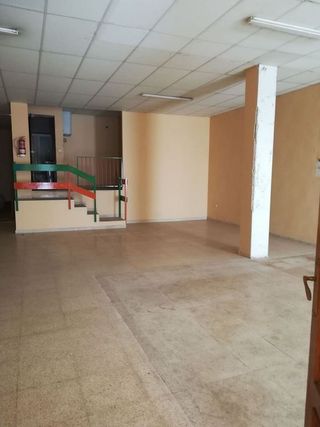 Local comercial en venta en Santa María en Ciudad Real