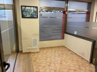 Oficina en alquiler en Mestral en Reus