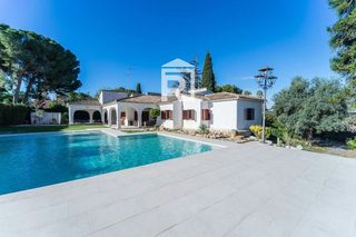 Chalet en alquiler en Picassent