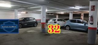 Garaje en alquiler en Ensanche - Diputación en Alicante