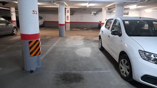 Garaje en alquiler en Ensanche - Diputación en Alicante