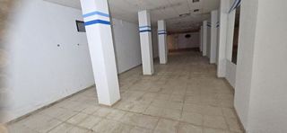 Local comercial en venta en Elda