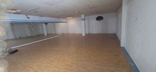 Local comercial en venta en Elda