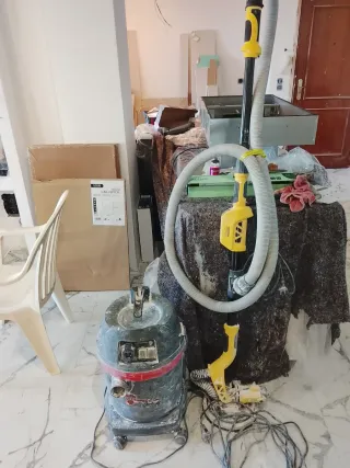 Lijadora jirafa y aspiradora industrial