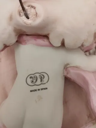 Ángel de porcelana con lira