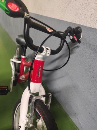 Bicicleta Woom 2 Roja 14 Ultraligera